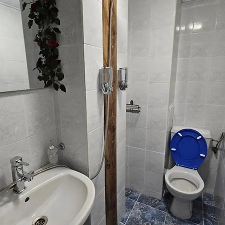 16 - Rainbow Complex Апартамент *