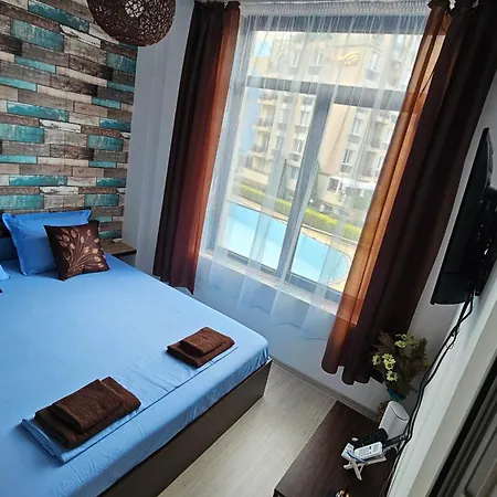 16 - Rainbow Complex Sluneční pobřeží